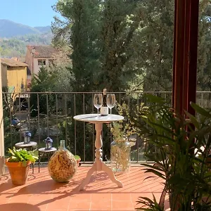 Apartamento Com A Casa, Falset